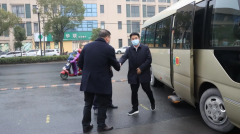  区委副书记、代区长姜永柱莅临奥展实业督导疫
